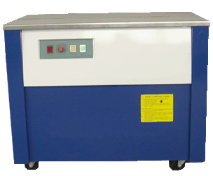 ���_����C